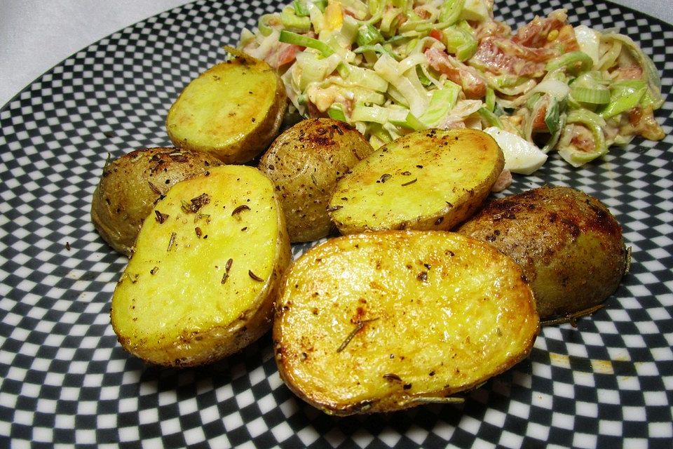 Ofenkartoffeln / Backofenkartoffeln Ofenkartoffeln / Backofenkartoffeln