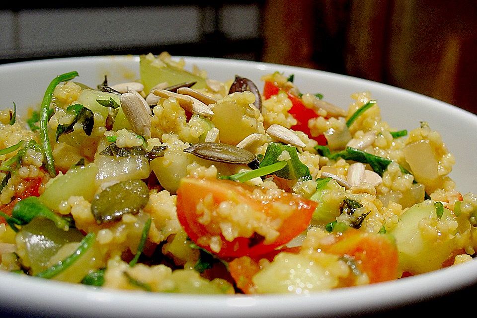 Curry - Couscous mit Nüssen