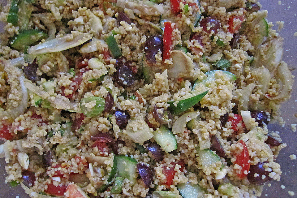 Curry - Couscous mit Nüssen