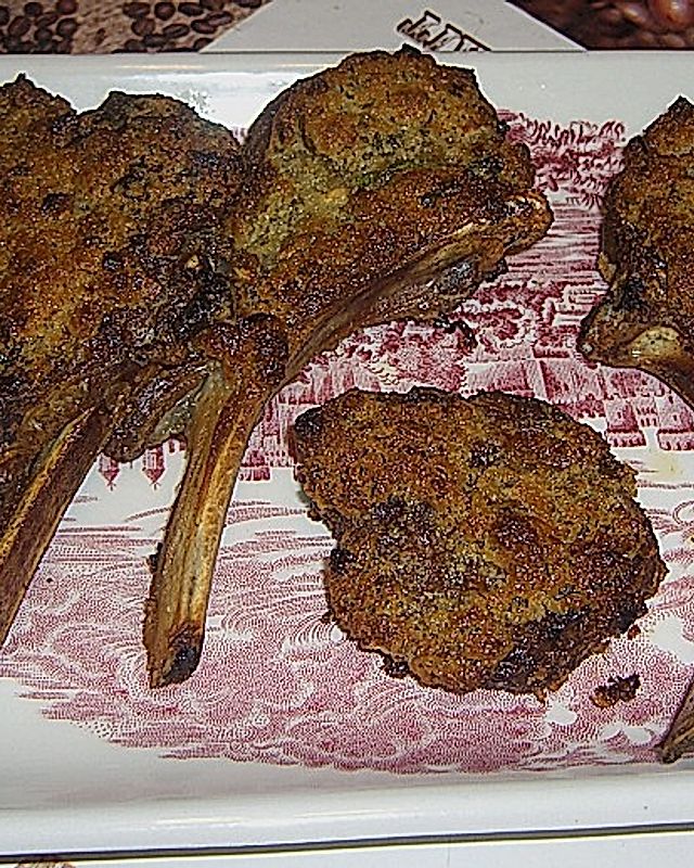 Lammkaree mit Kräuterkruste und provenzalischen Kartoffeln