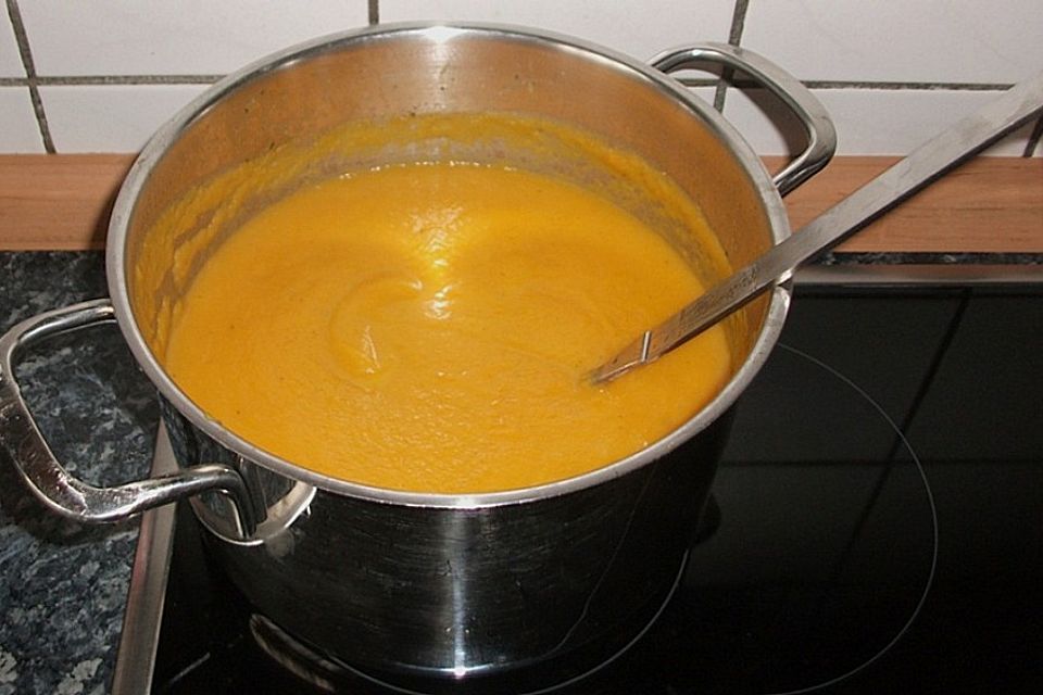 Feine Karottensuppe