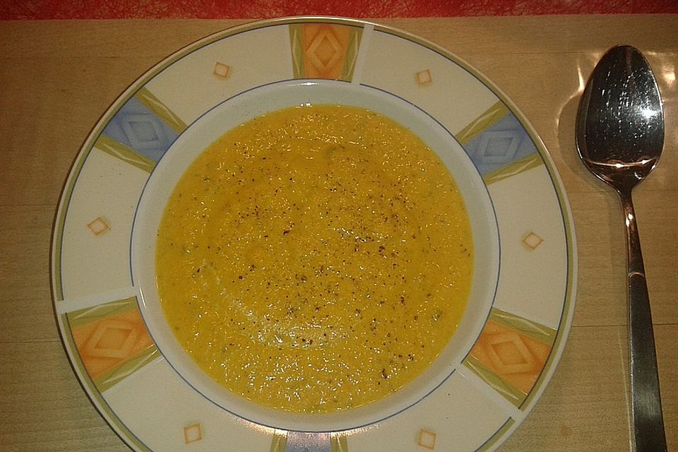 Feine Karottensuppe