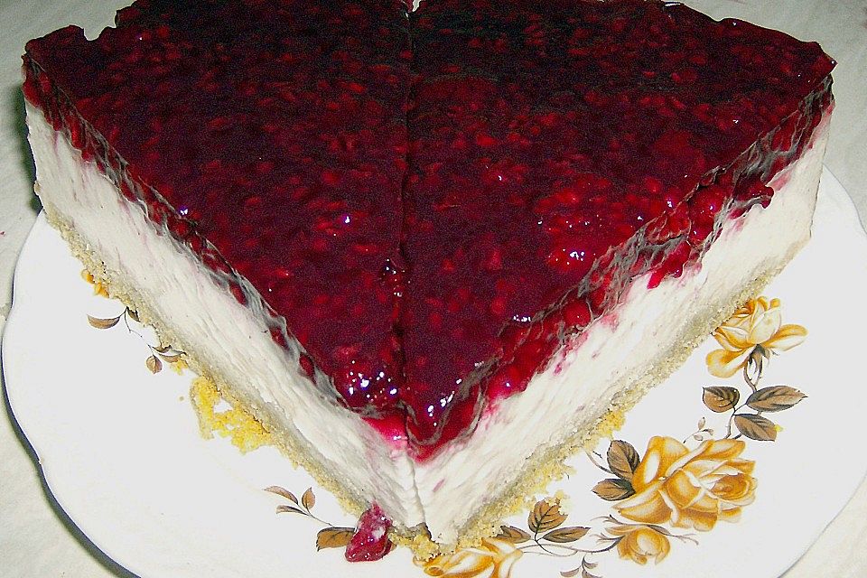 Käsekuchen + Himbeeren Torte  Gul`sad