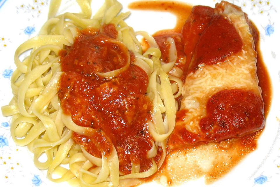 Fisch in Tomaten - Parmesan - Soße