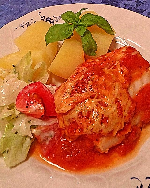 Fisch in Tomaten - Parmesan - Soße