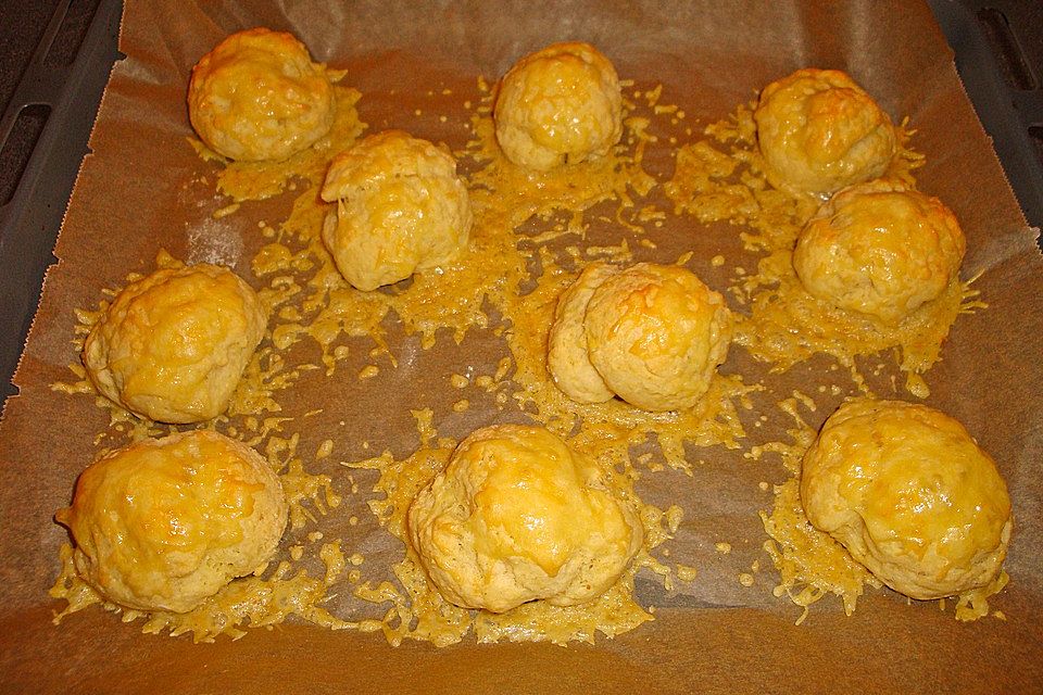 Käsebrötchen