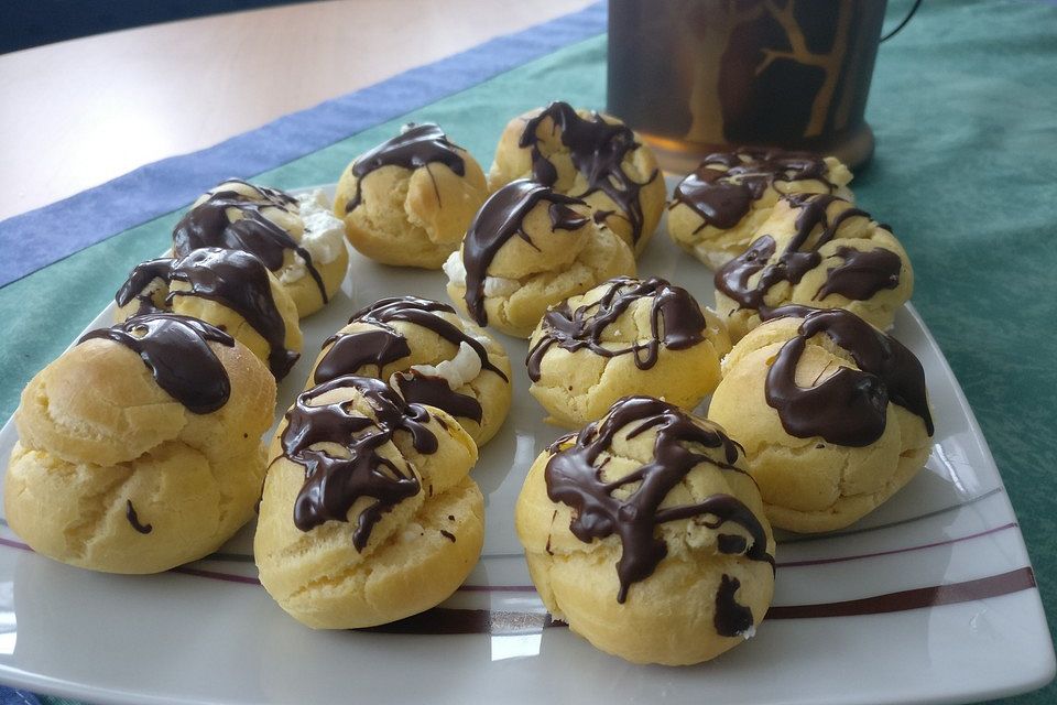 Profiteroles