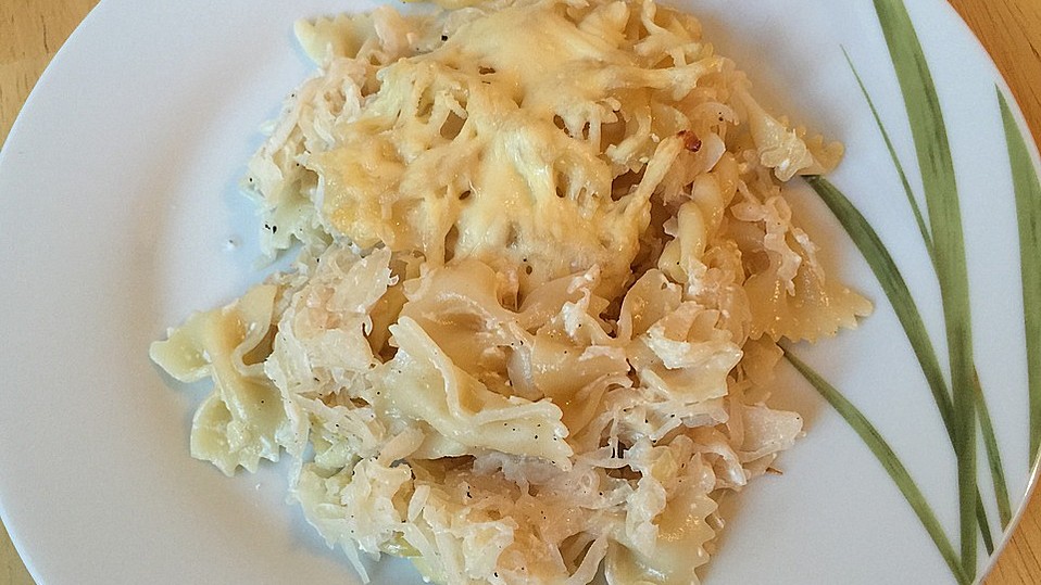 Nudel - Sauerkraut - Auflauf von silberroeschen
