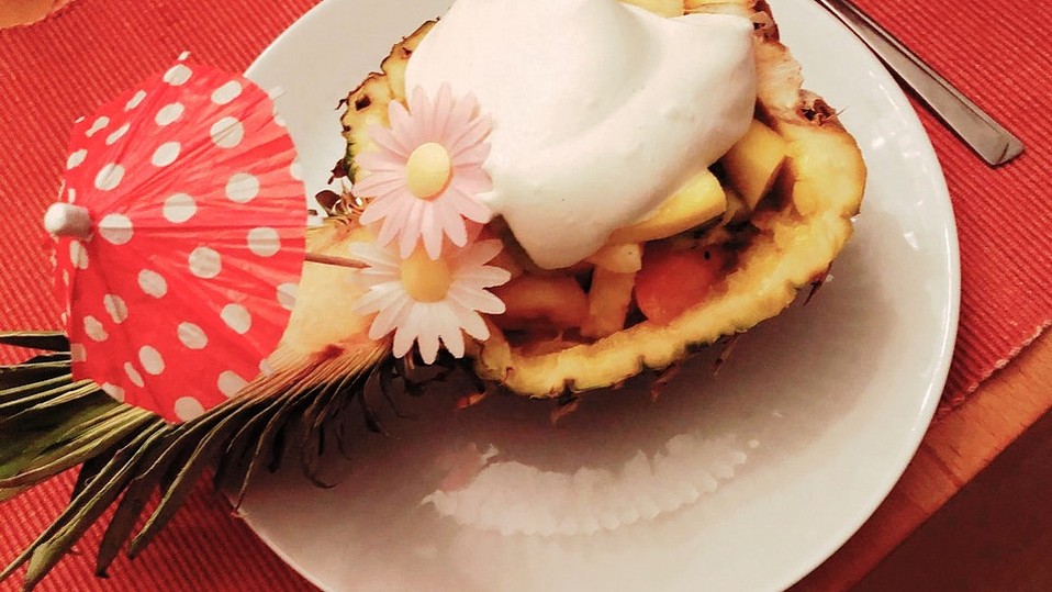 Karibischer Fruchtsalat mit Kocoscreme von feuermohn