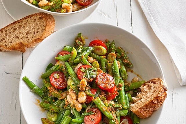 Bohnensalat mit Tomaten und rotem Pesto von Frau_Keppler| Chefkoch