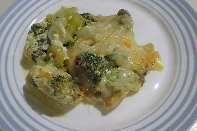 Gemüseauflauf mit Zucchini und Brokkoli von veggielover| Chefkoch