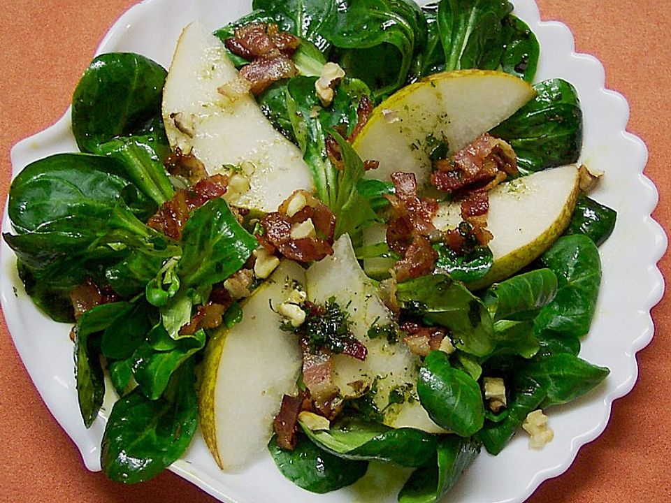 Feldsalat mit Birne, Bacon und Walnüssen von delia| Chefkoch