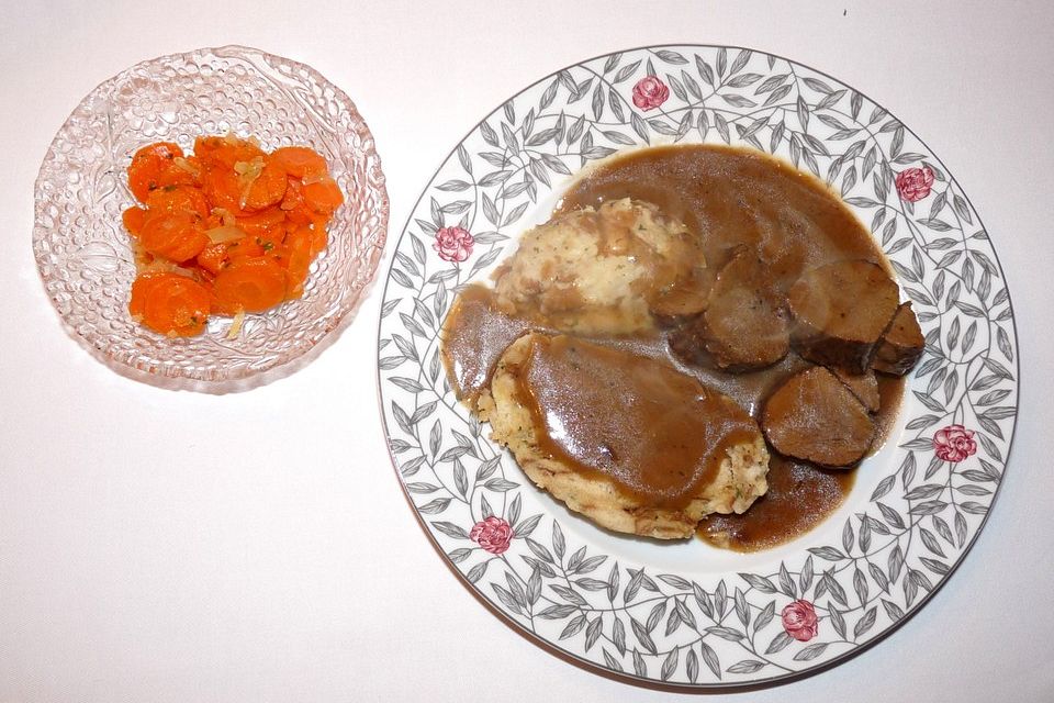 Gepfefferter Hirschbraten