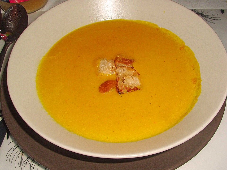 Möhren - Orangen - Suppe von bloody_squirrel| Chefkoch