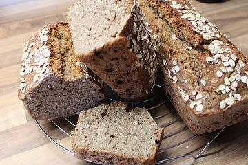 Schwarzbrot Mit Sonnenblumenkernen Von Gaby2704 Chefkoch 