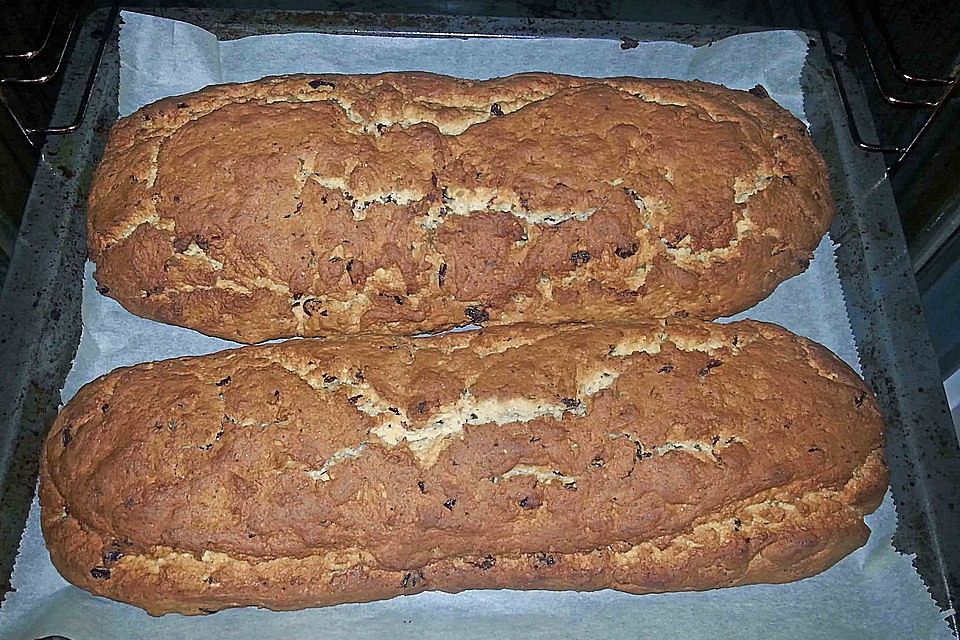 Saftiger Quarkstollen