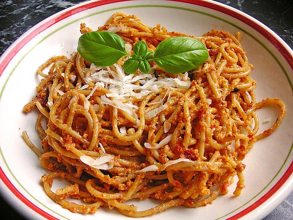 Spaghetti mit Tomaten-Pesto von Michi_18| Chefkoch