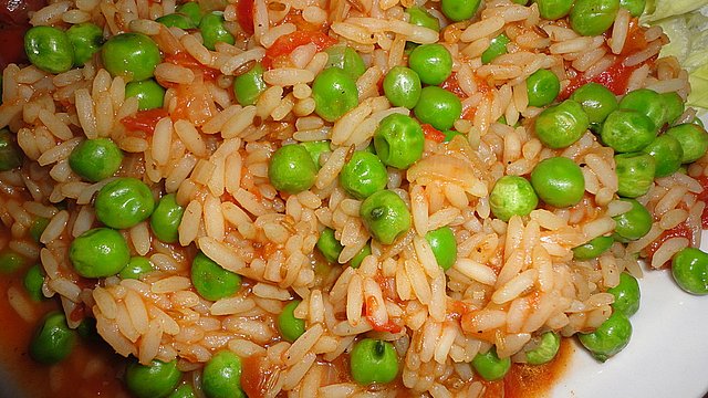 Mexikanischer Reis mit Chilis und Erbsen von schnickschnack Mexikanischer Reis mit Chilis und Erbsen von schnickschnack