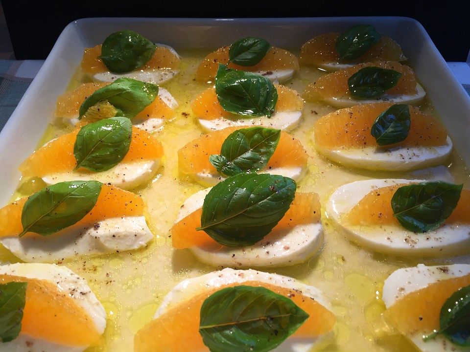 Mozzarella - Orangen - Salat von GertNordhessen| Chefkoch