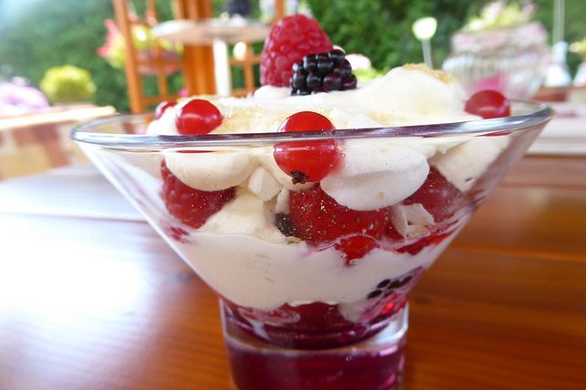 Rote Inge Dessert von Anchiry| Chefkoch Rote Inge Dessert von Anchiry| Chefkoch