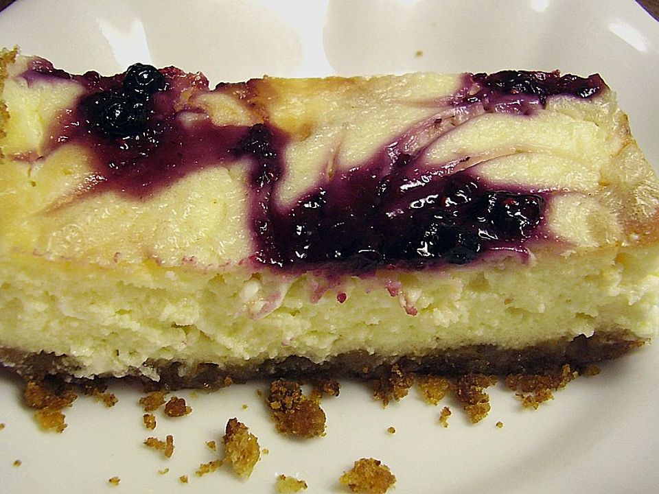 Berry Swirled Cottage Cheesecake von alina1st Chefkoch