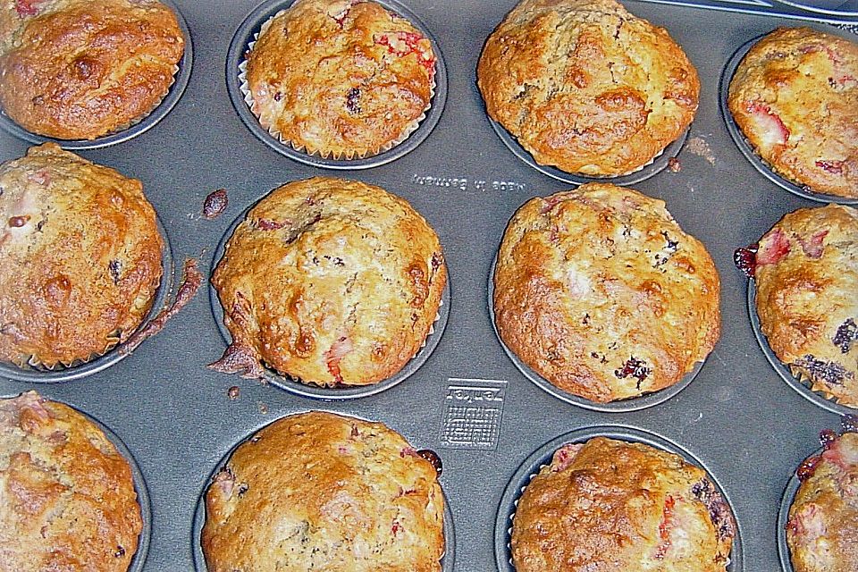 Erdbeer - Brombeer - Muffins