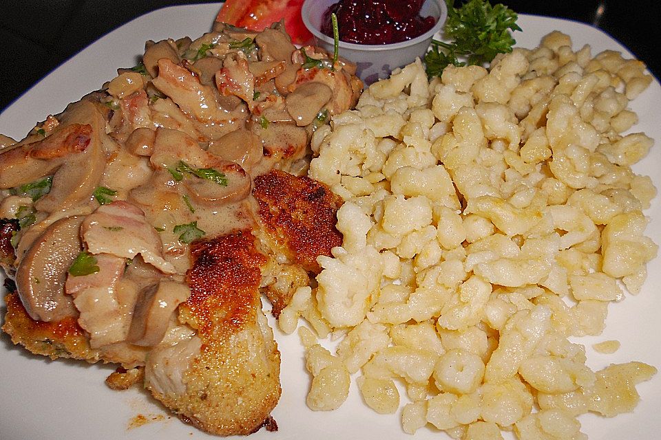 Jägerschnitzel mit Spätzle