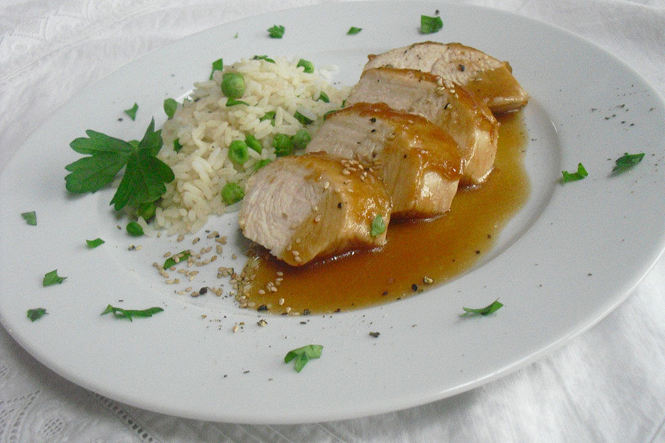 Hähnchenfilets in scharfer Sesam - Honig - Sauce