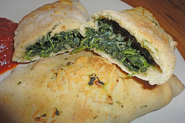 Calzone alla Spinaci von alina1st| Chefkoch Calzone alla Spinaci von alina1st| Chefkoch