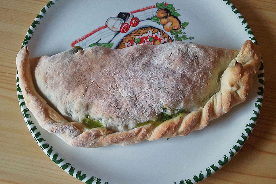 Calzone alla Spinaci