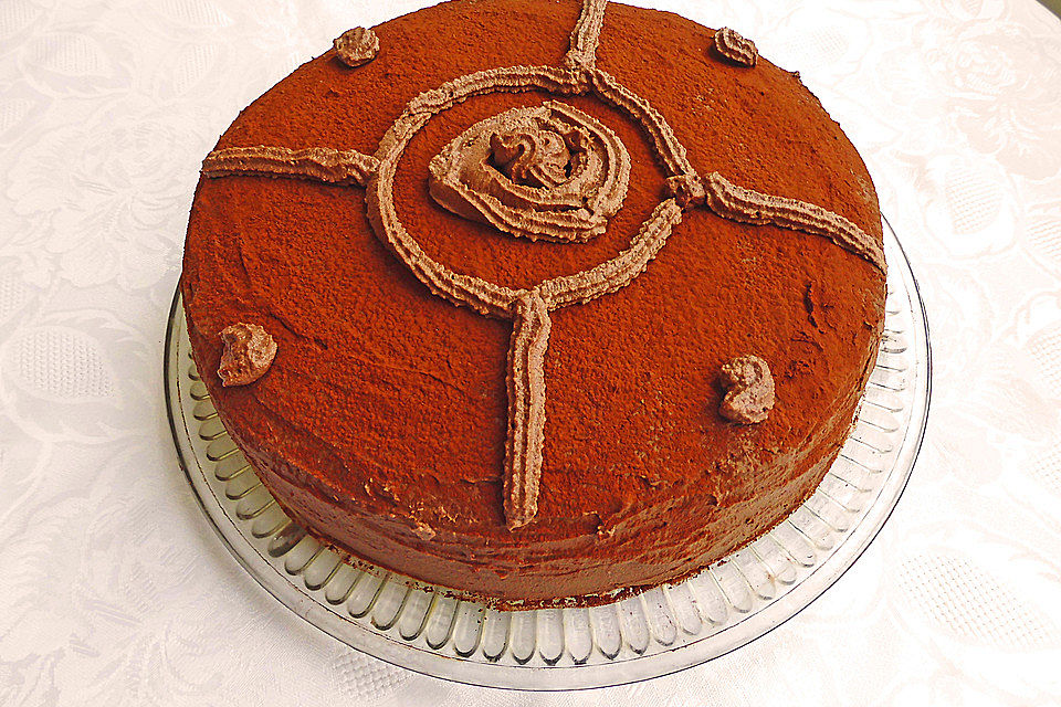 Amaretto - Trüffel - Sahne - Torte