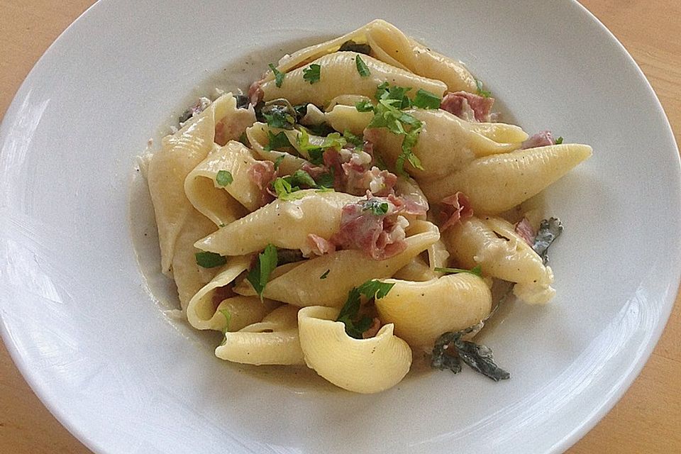 Tagliatelle á la Roquefort