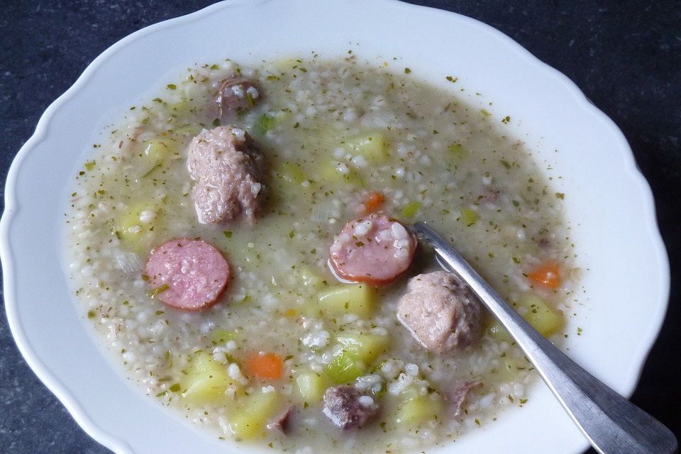 Omis Graupensuppe