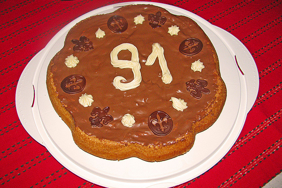 Mallorquinischer Mandelkuchen