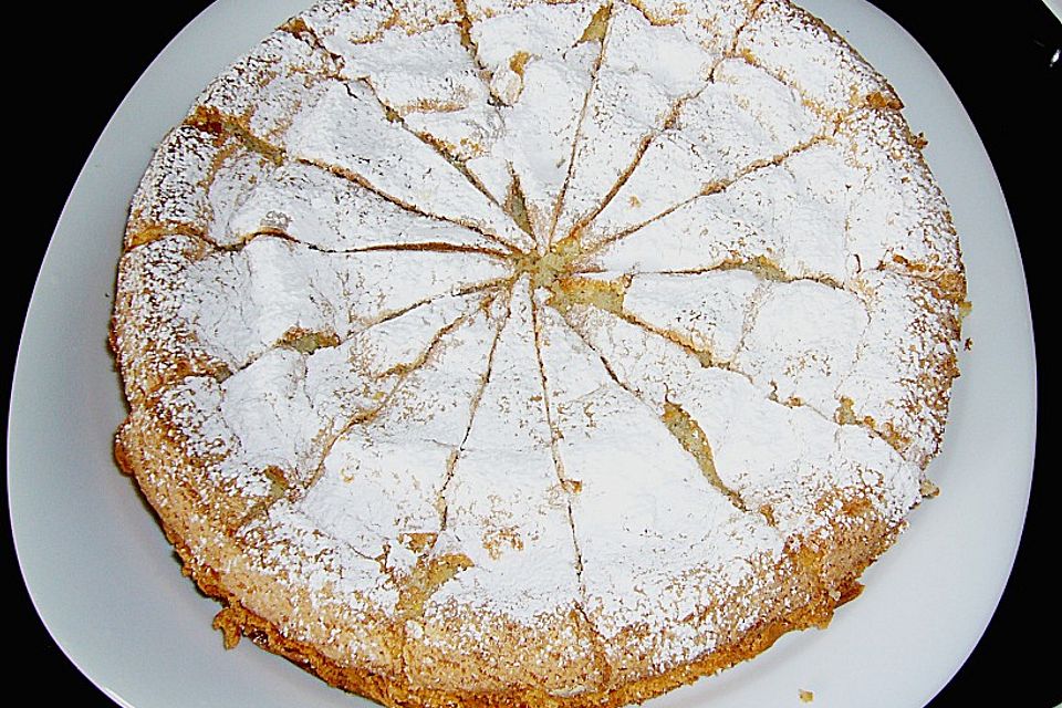 Mallorquinischer Mandelkuchen