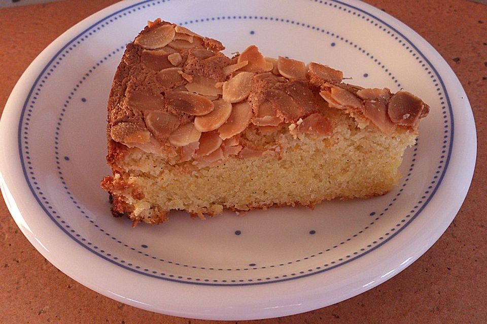 Mallorquinischer Mandelkuchen