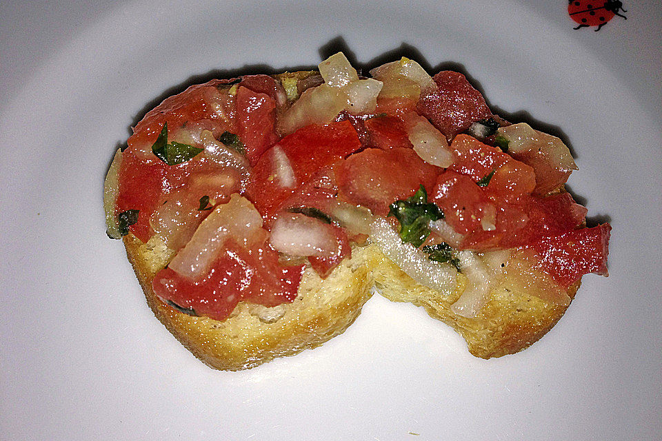 Bruschetta mit Tomaten und Pecorino