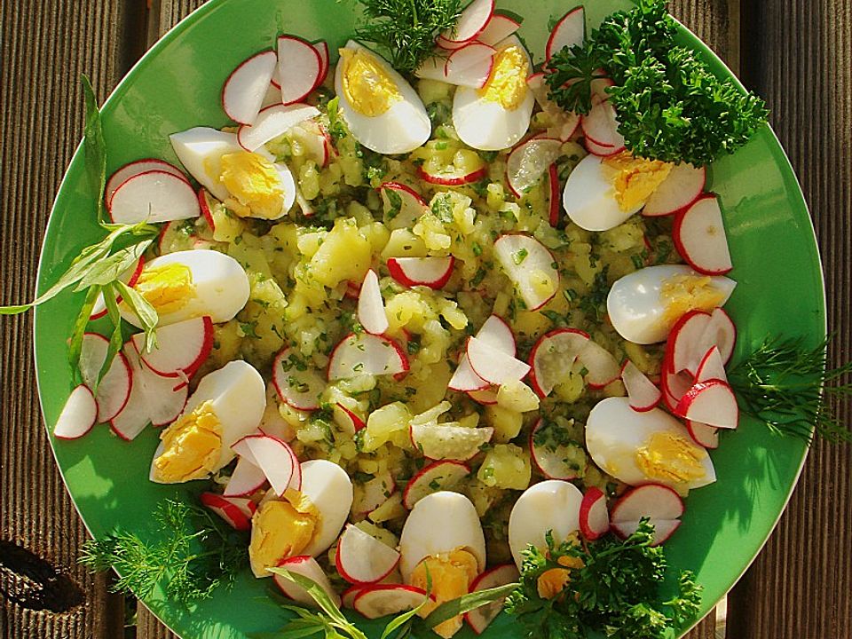 Kartoffelsalat mit Radieschen und Kräutern von AnnaMariaRV238| Chefkoch
