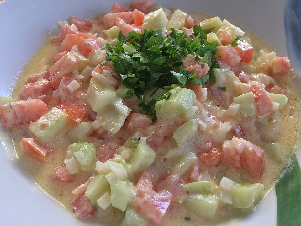 Tomaten - Gurken - Salat mit Joghurt, indisch von schnickschnack| Chefkoch
