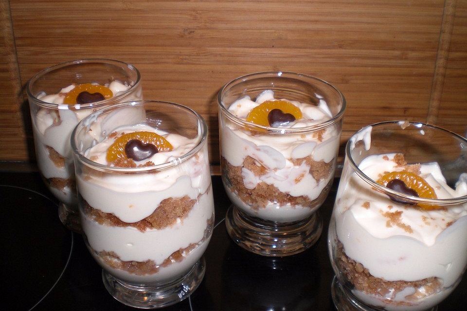 Schnelles Mandarinen - Quark - Dessert