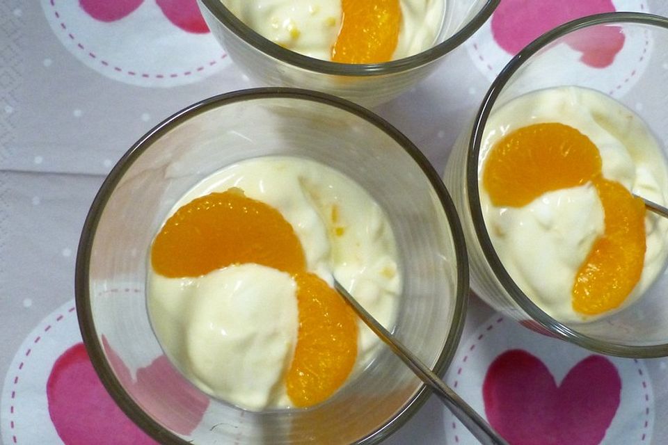 Schnelles Mandarinen - Quark - Dessert