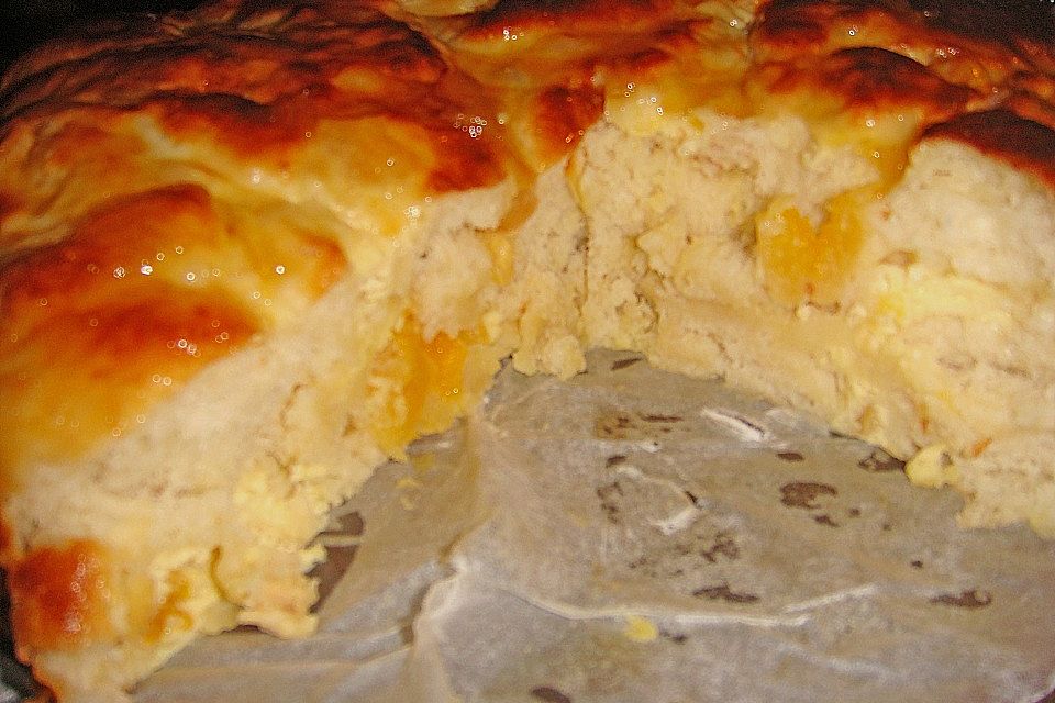 Aprikosen - Rahm - Rosenkuchen