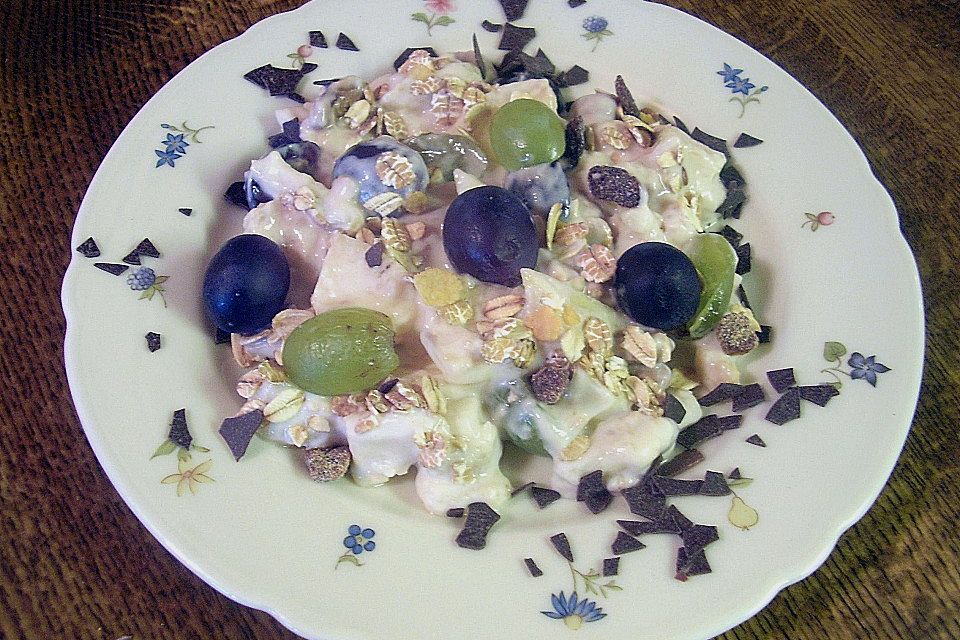 Obst - Joghurt - Müsli