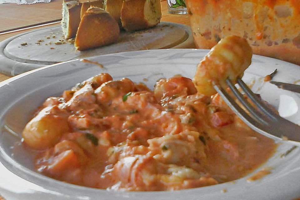 Gnocchi - Auflauf mit Tomate und Mozzarella