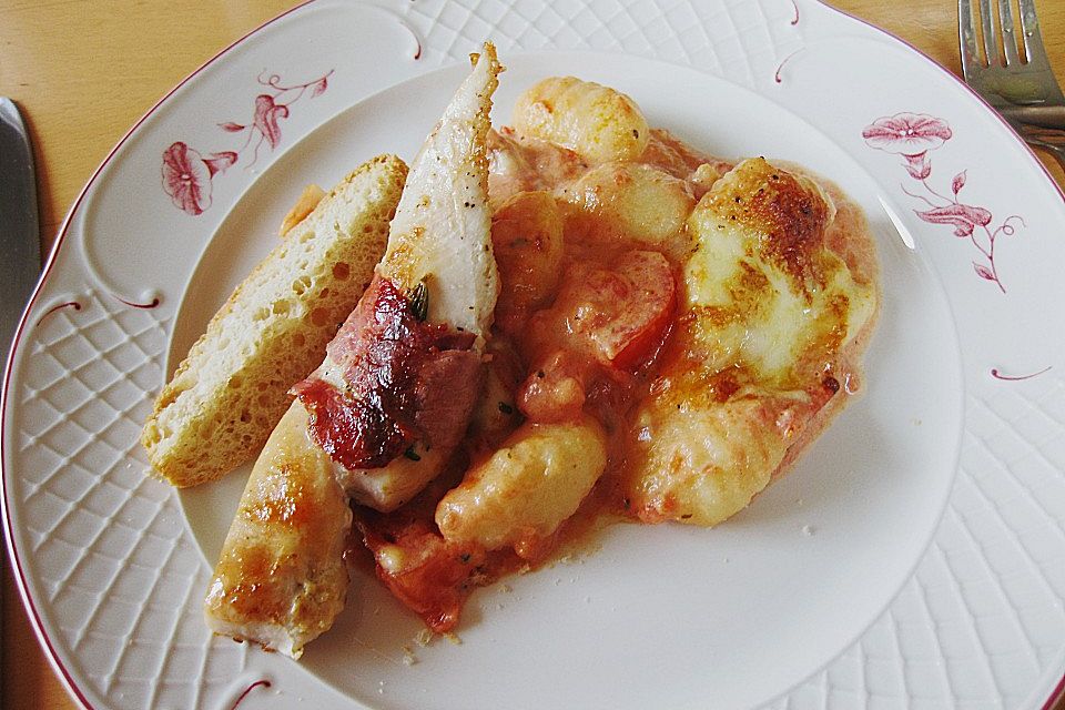 Gnocchi - Auflauf mit Tomate und Mozzarella