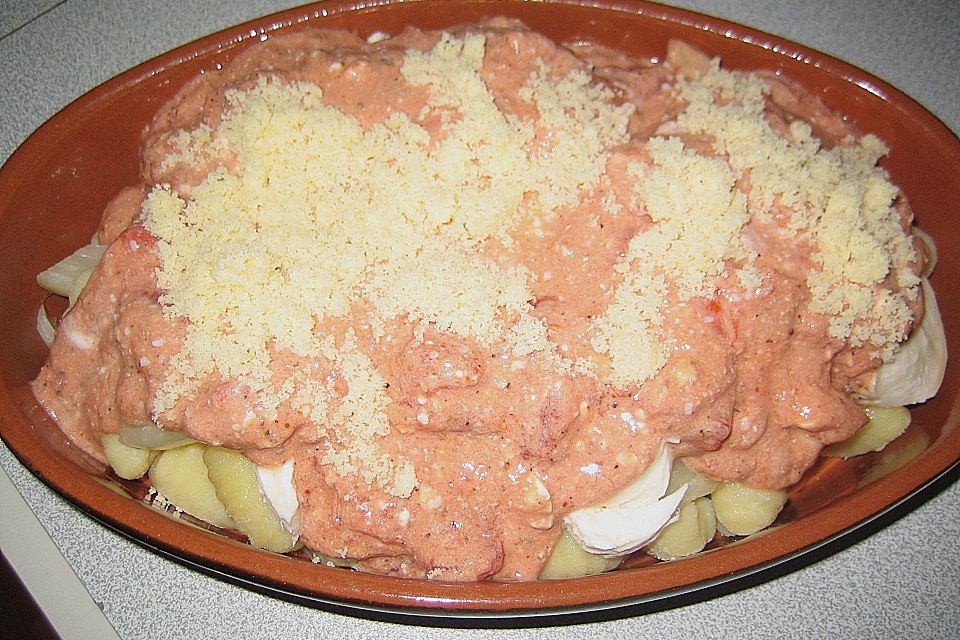 Gnocchi - Auflauf mit Tomate und Mozzarella