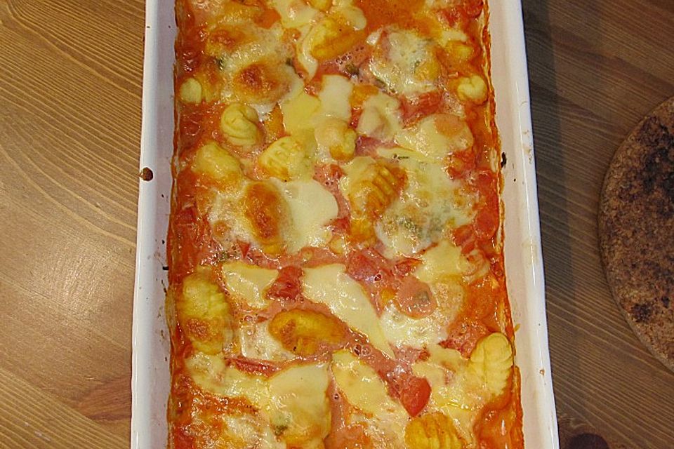 Gnocchi - Auflauf mit Tomate und Mozzarella