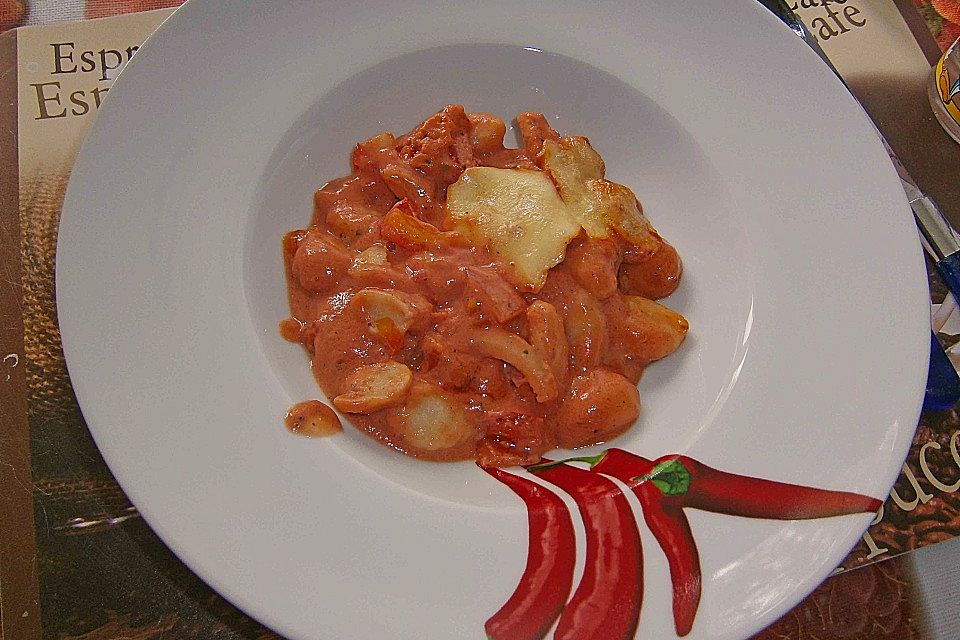 Gnocchi - Auflauf mit Tomate und Mozzarella