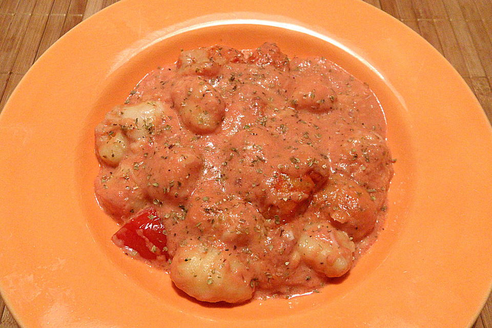 Gnocchi - Auflauf mit Tomate und Mozzarella