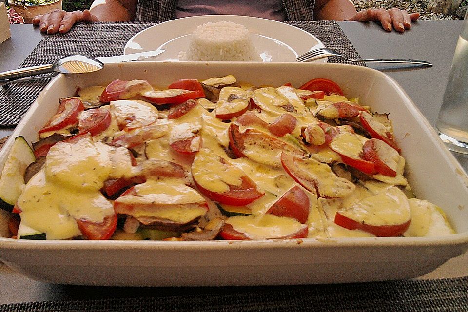 Zucchini - Tomatenauflauf